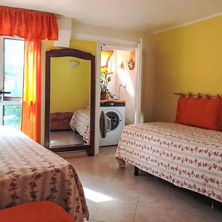 Stefano By Interhome شقة
