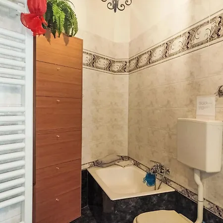 Stefano By Interhome شقة